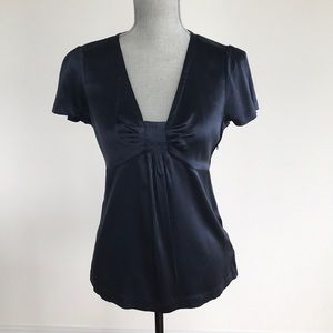 Banana Republic Navy Silk Top, size 4, barely worn